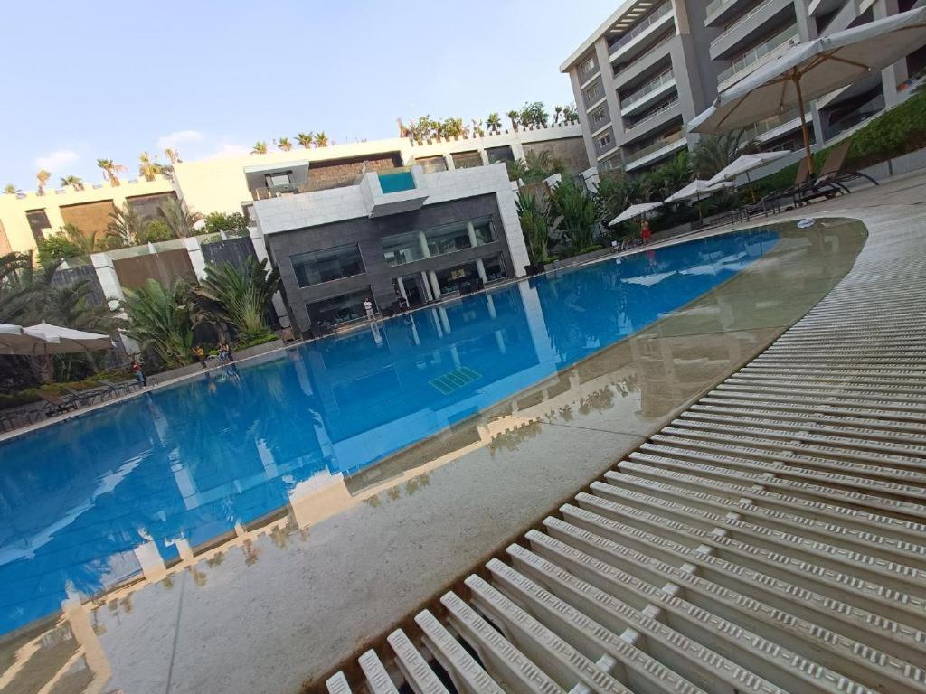 Parkside Boutique 3 Bbr Serviced Apartment - Ocean Blue - Near Airport 카이로 외부 사진