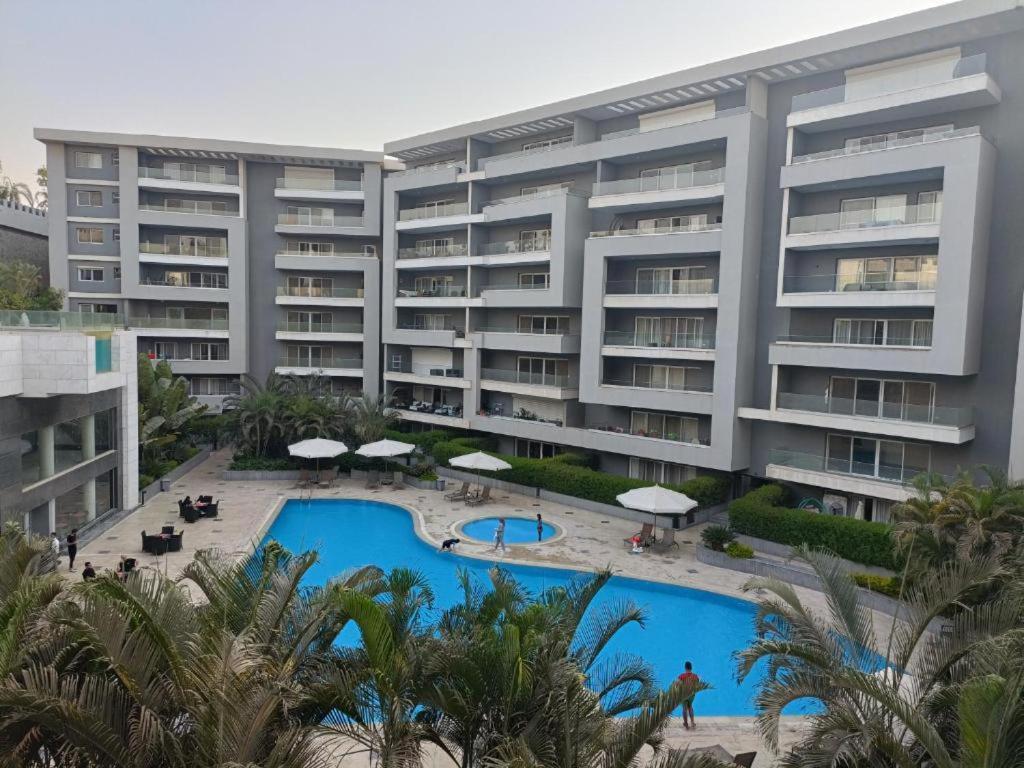 Parkside Boutique 3 Bbr Serviced Apartment - Ocean Blue - Near Airport 카이로 외부 사진